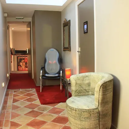 Des Arts 3* Тулуза